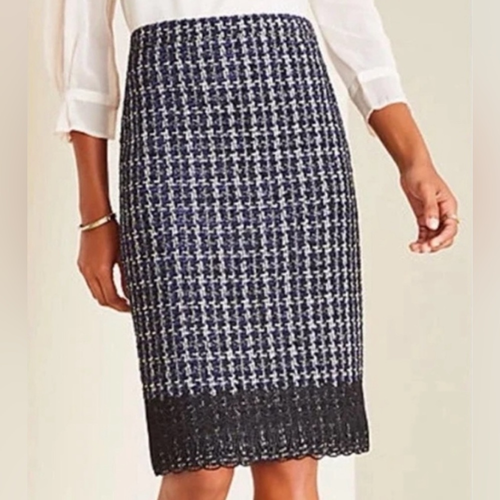 Ann Taylor Tweed Lace Hem Pencil‎ Skirt
